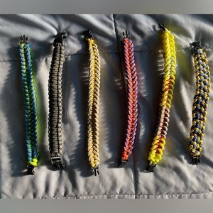 paracord bracelets